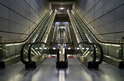 Revolutionize your Building with SuperTech’s Elevator Lift Modern Elevator